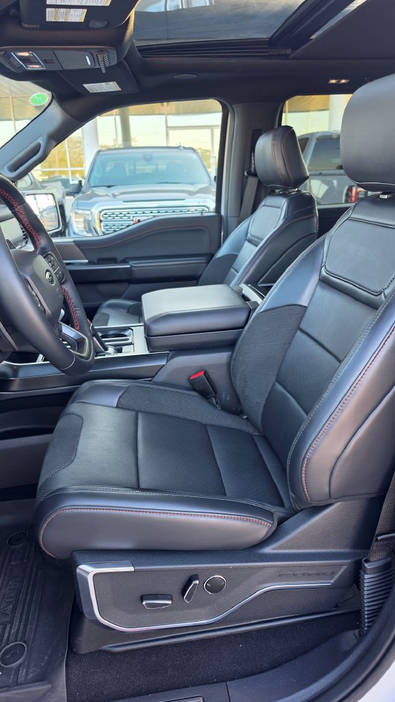 Used 2025 Ford F150 Raptor AWD/4WD image 9