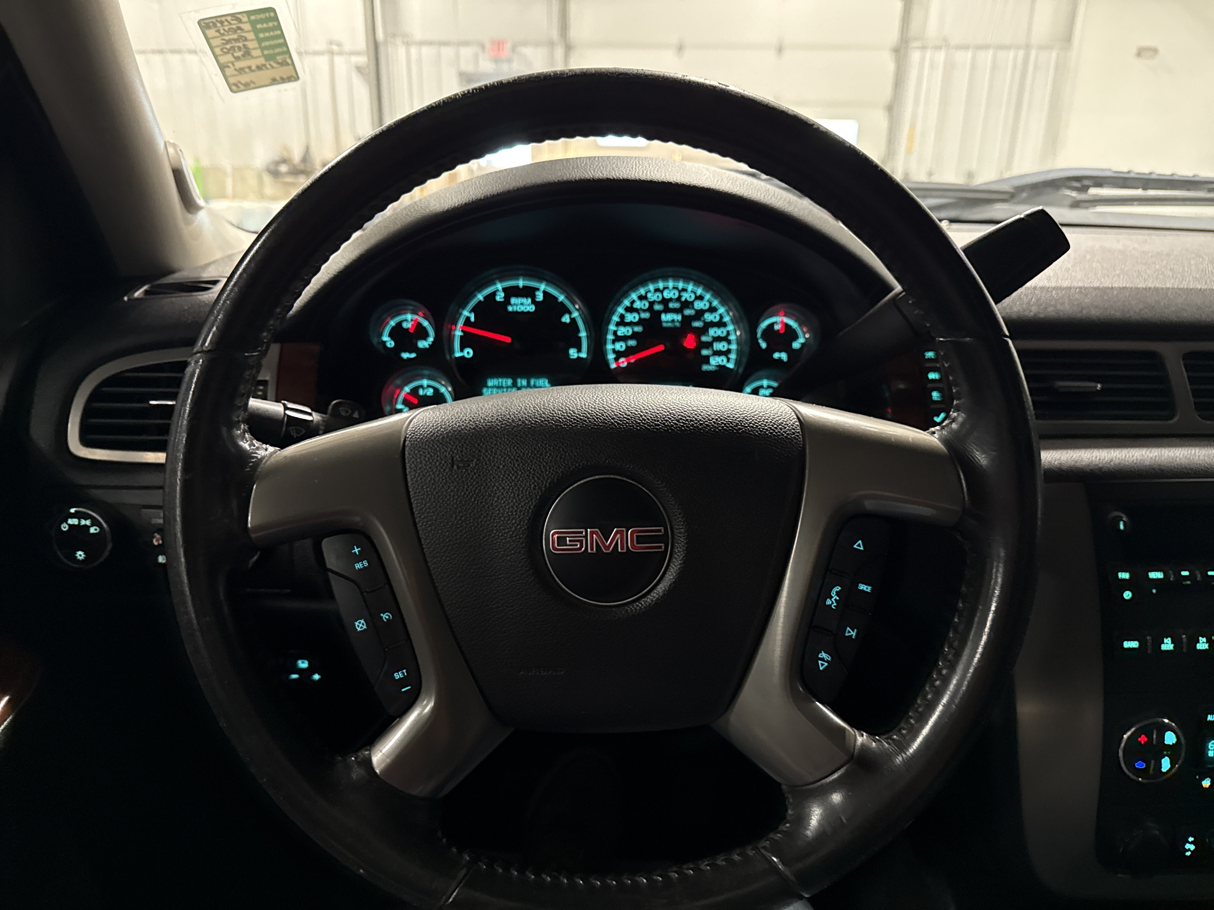 Used 2013 GMC Sierra 2500 SLT w/ SLT Convenience Package AWD/4WD image 10