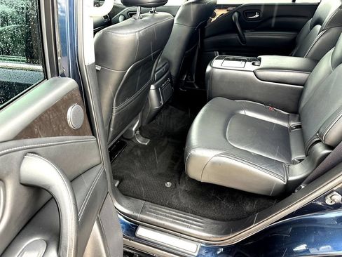 Used 2024 INFINITI QX80 Luxe AWD/4WD image 23