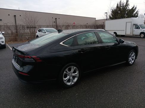 Certified 2024 Honda Accord LX image 3
