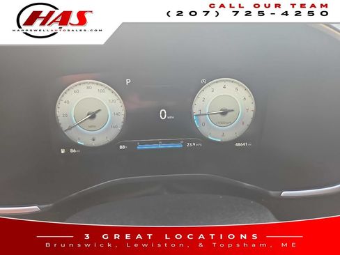 Used 2022 Hyundai Santa Fe Limited w/ Cargo Package AWD/4WD image 12
