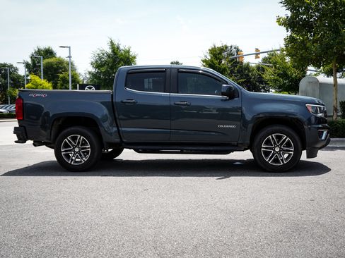 Used 2019 Chevrolet Colorado LT w/ LT Convenience Package AWD/4WD image 11