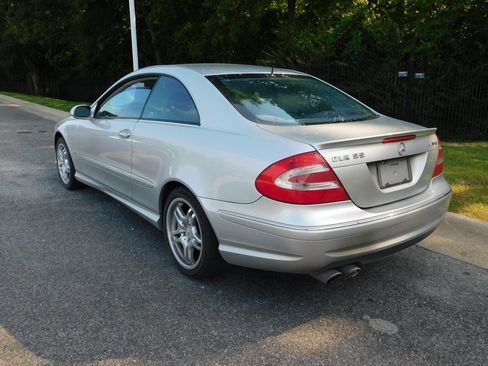 Used 2004 Mercedes-Benz CLK 55 AMG Coupe image 3