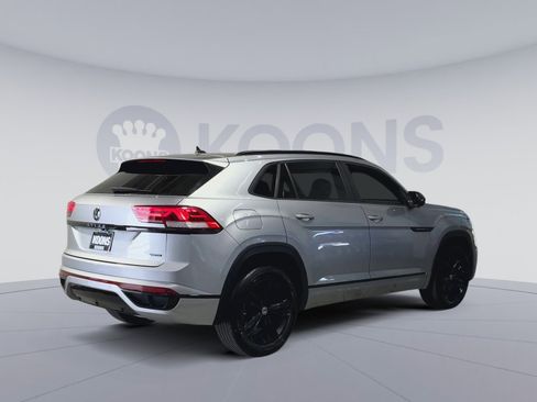 Used 2023 Volkswagen Atlas Cross Sport SEL R-Line AWD/4WD image 11
