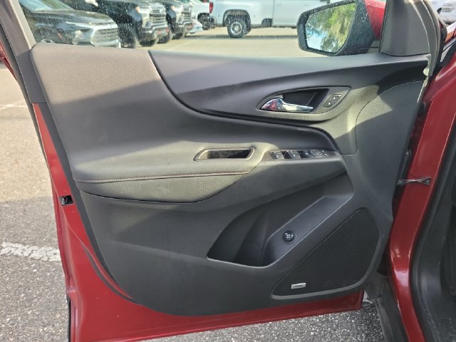 Used 2022 Chevrolet Equinox RS w/ RS Leather Package FWD image 27
