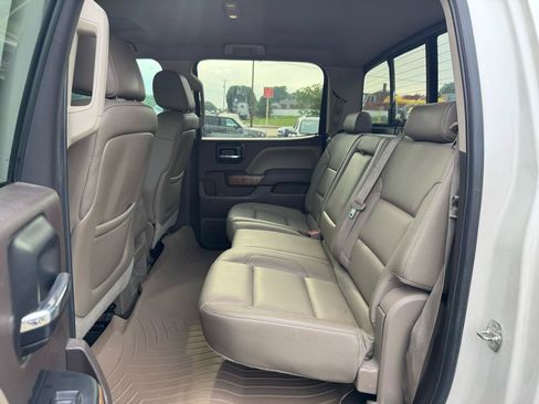 Used 2015 GMC Sierra 1500 SLT w/ SLT Preferred Package AWD/4WD image 12