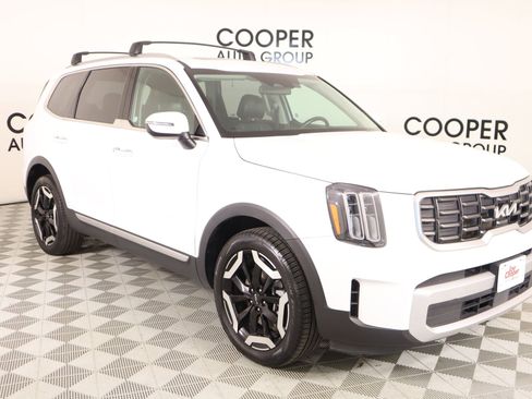 Used 2025 Kia Telluride S AWD/4WD image 1