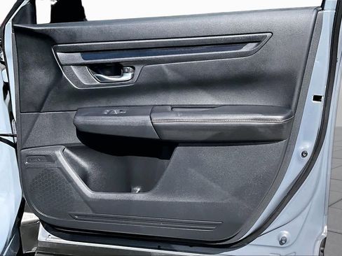 Used 2025 Honda CR-V Sport-L image 27