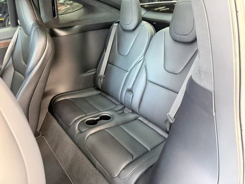Used 2020 Tesla Model X image 20