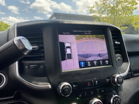 Used 2019 RAM 2500 Big Horn w/ Towing Technology Group AWD/4WD image 29