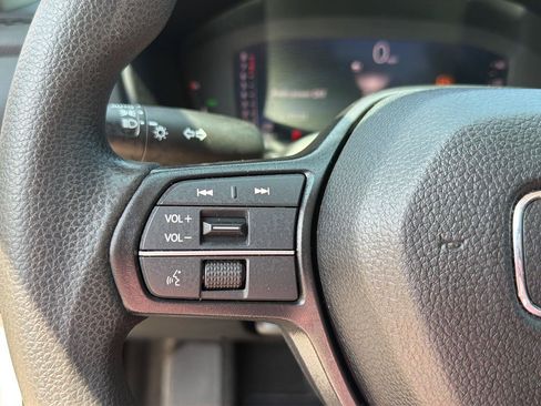 Used 2024 Honda Accord EX image 20