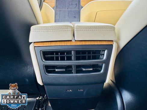 Used 2018 Tesla Model S 100D image 11