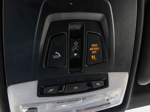 Used 2018 BMW 330e RWD image 29