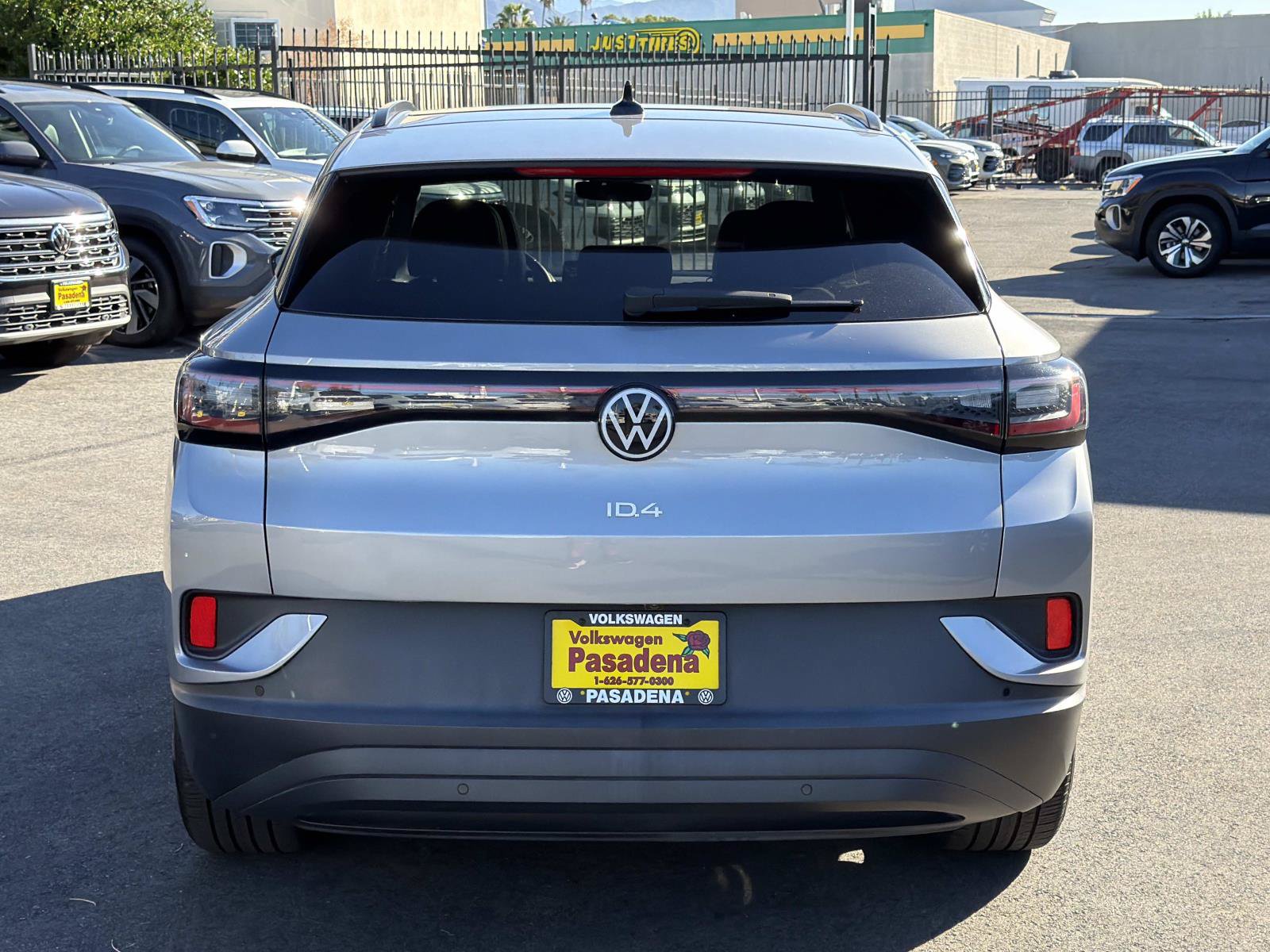 Certified 2023 Volkswagen ID.4 Pro S RWD image 4