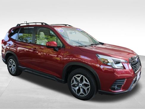 Used 2022 Subaru Forester Premium w/ Popular Package #1 AWD/4WD image 18