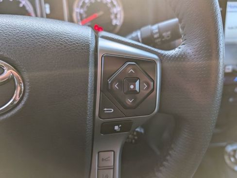 Used 2022 Toyota 4Runner Limited image 18