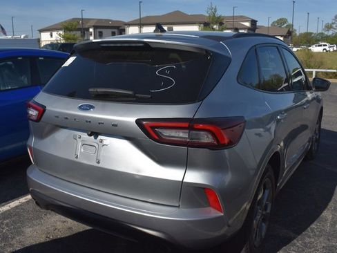Used 2024 Ford Escape ST-Line image 4