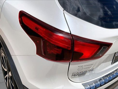 Used 2017 Nissan Rogue Sport SL FWD image 27