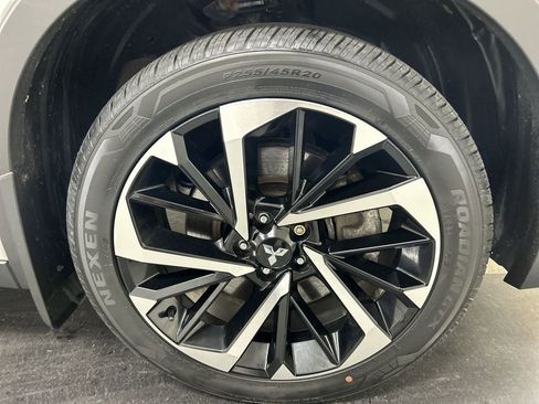 Used 2023 Mitsubishi Outlander SE AWD/4WD image 10