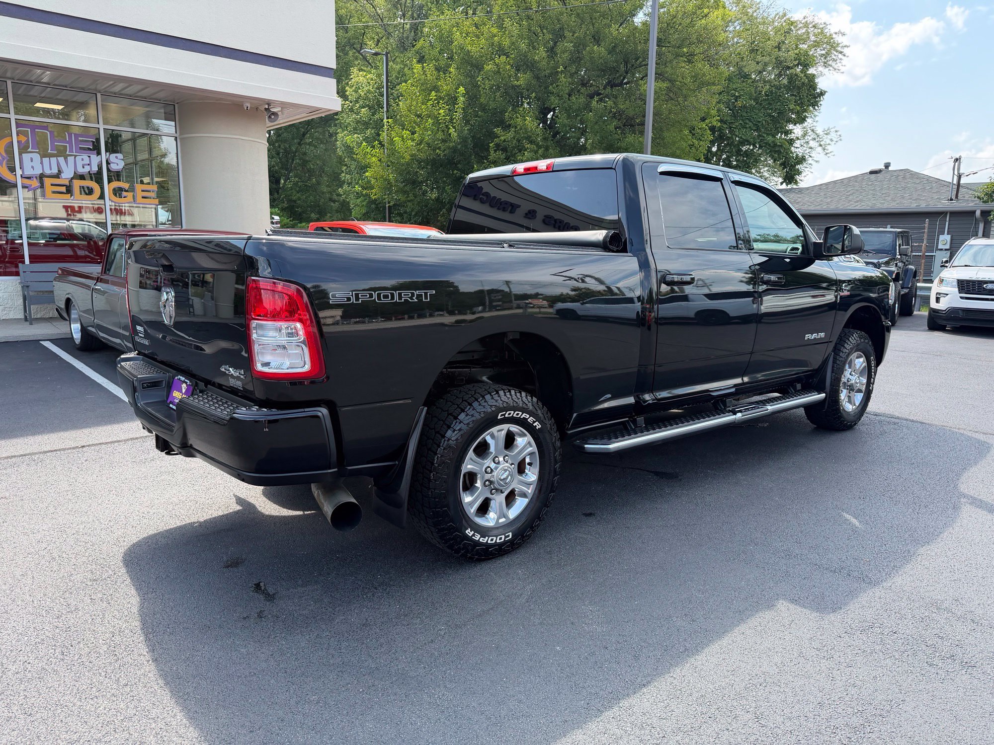 Used 2021 RAM 2500 Big Horn w/ Level 1 Equipment Group AWD/4WD image 6