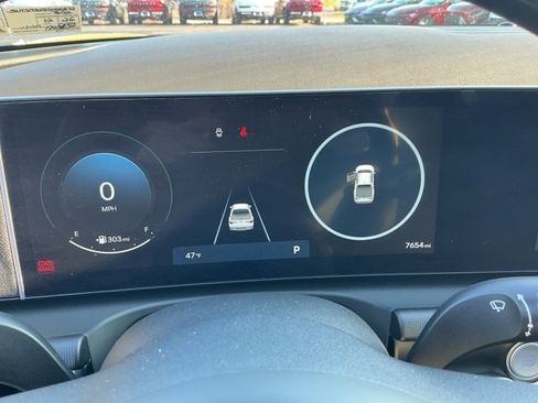 Certified 2025 Hyundai Santa Cruz SEL image 15