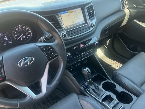 Used 2018 Hyundai Tucson SEL Plus w/ Cargo Package AWD/4WD image 24