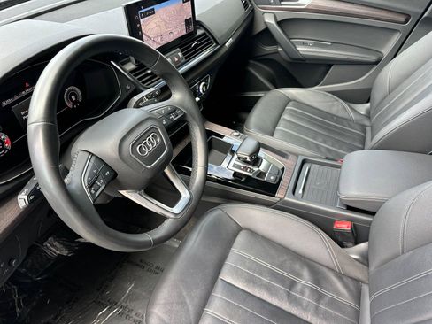 Used 2021 Audi Q5 2.0T Premium Plus w/ Premium Plus Package AWD/4WD image 9
