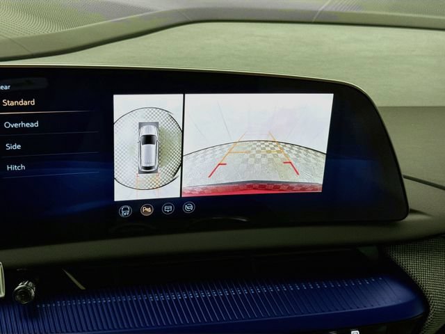 Used 2025 Cadillac Optiq Sport 2 w/ LPO, Floor Liner Package AWD/4WD image 14