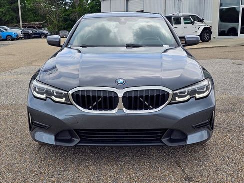 Used 2022 BMW 330e xDrive w/ Premium Package AWD/4WD image 5
