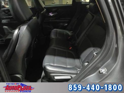 Used 2023 Lincoln Corsair Standard w/ Equipment Group 101A image 9