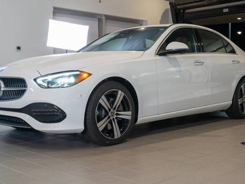 Certified 2025 Mercedes-Benz C 300 4MATIC Sedan image 3