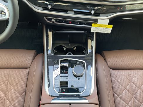 New 2026 BMW X5 xDrive40i AWD/4WD image 19