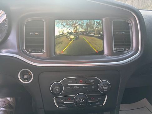 Used 2020 Dodge Charger SXT w/ Cold Weather Package image 14