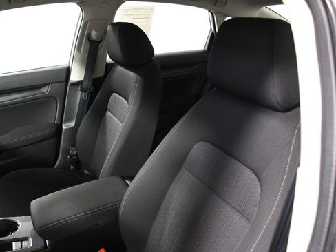 Used 2022 Honda Civic LX image 17