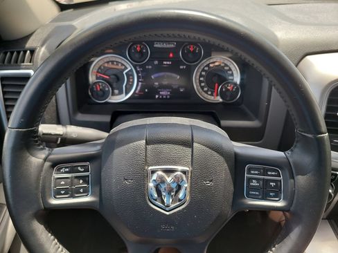 Used 2017 RAM 1500 Big Horn AWD/4WD image 27