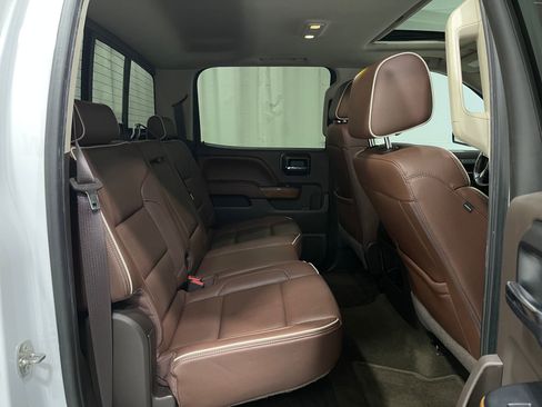 Used 2016 Chevrolet Silverado 1500 High Country image 30