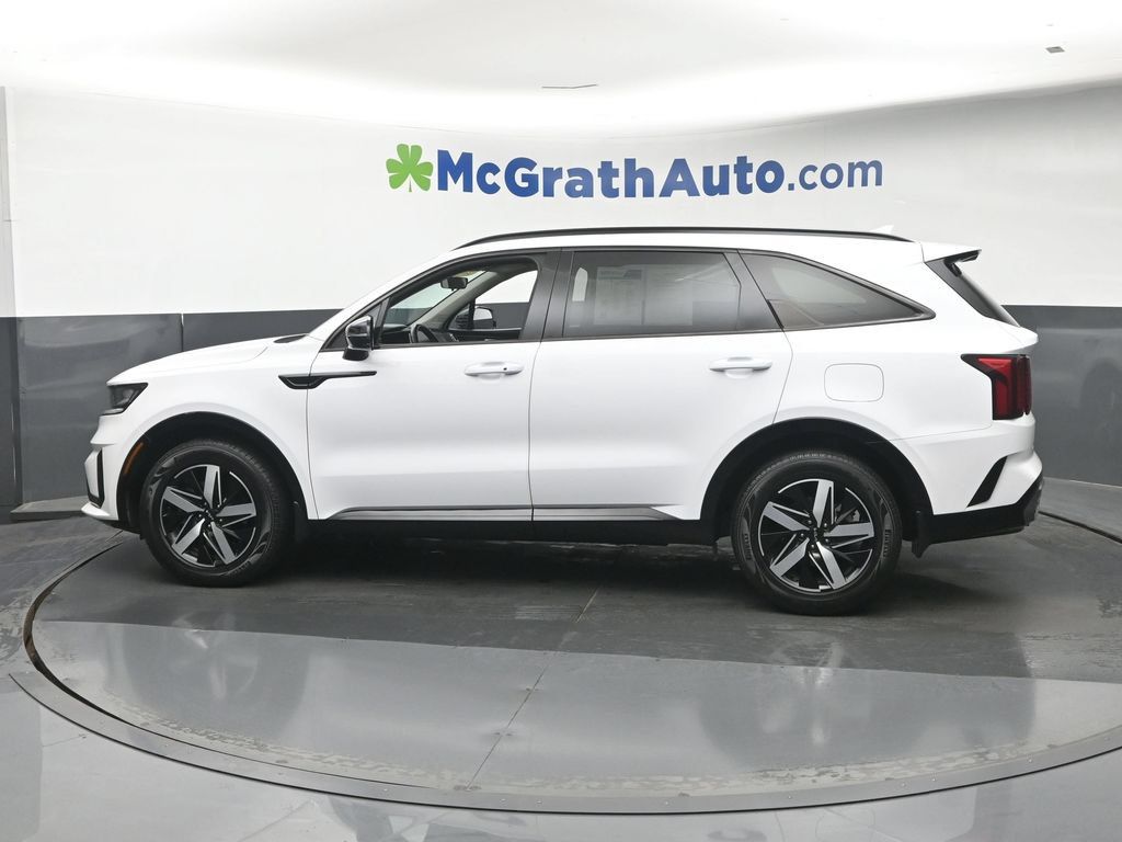 Used 2022 Kia Sorento S FWD image 22