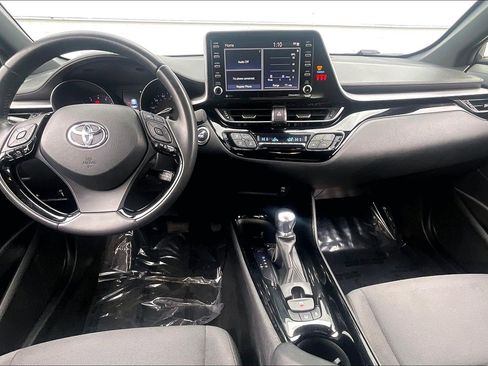Used 2022 Toyota C-HR Nightshade image 19