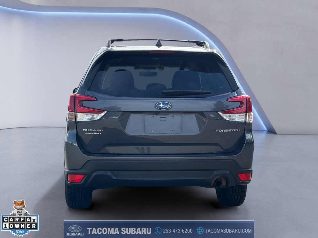 Used 2021 Subaru Forester Premium AWD/4WD image 4