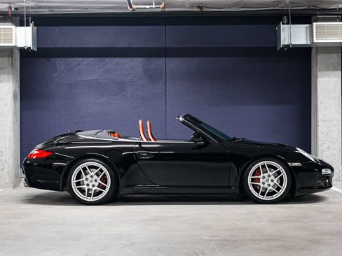 Used 2009 Porsche 911 Carrera S RWD image 2