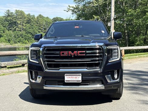 Used 2022 GMC Yukon SLT w/ SLT Premium Package AWD/4WD image 2