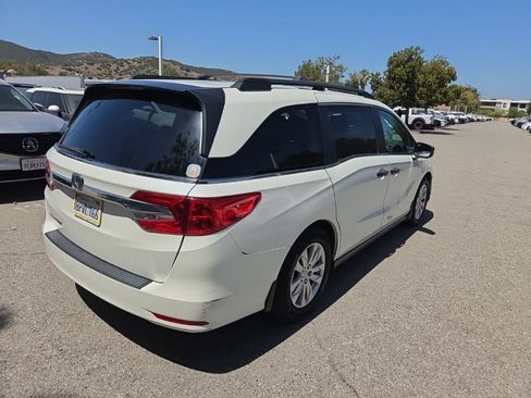 Used 2019 Honda Odyssey LX image 5