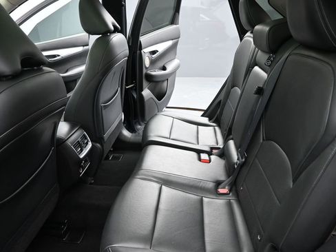 Used 2019 INFINITI QX50 Essential w/ Premium Audio Package image 15