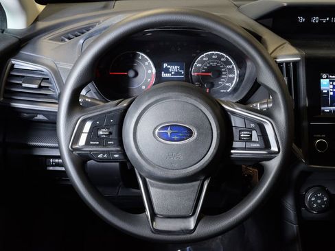 Used 2018 Subaru Impreza 2.0i AWD/4WD image 18