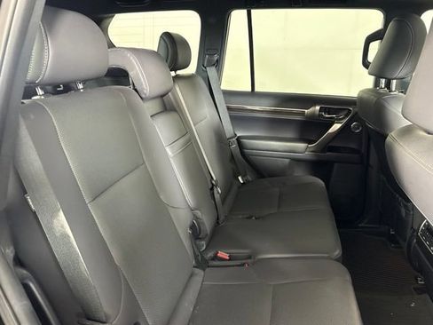 Used 2022 Lexus GX 460 Premium w/ Premium Plus Package AWD/4WD image 31