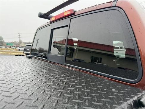 Used 2016 Nissan Frontier PRO-4X w/ Pro-4x Luxury Package image 13