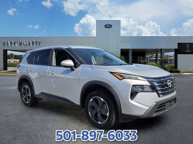 Used 2025 Nissan Rogue SV AWD/4WD image 7