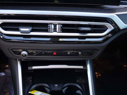 Certified 2024 BMW 330i Sedan w/ Convenience Package image 18