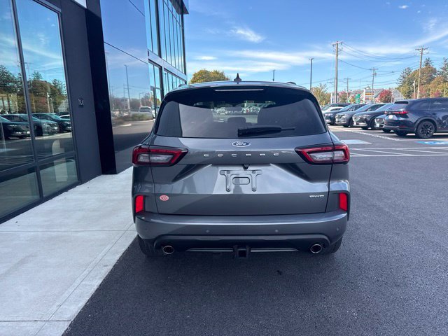 Used 2023 Ford Escape ST-Line Select w/ Tech Pack #2 AWD/4WD image 4