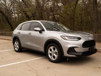 Certified 2025 Honda HR-V LX video 2
